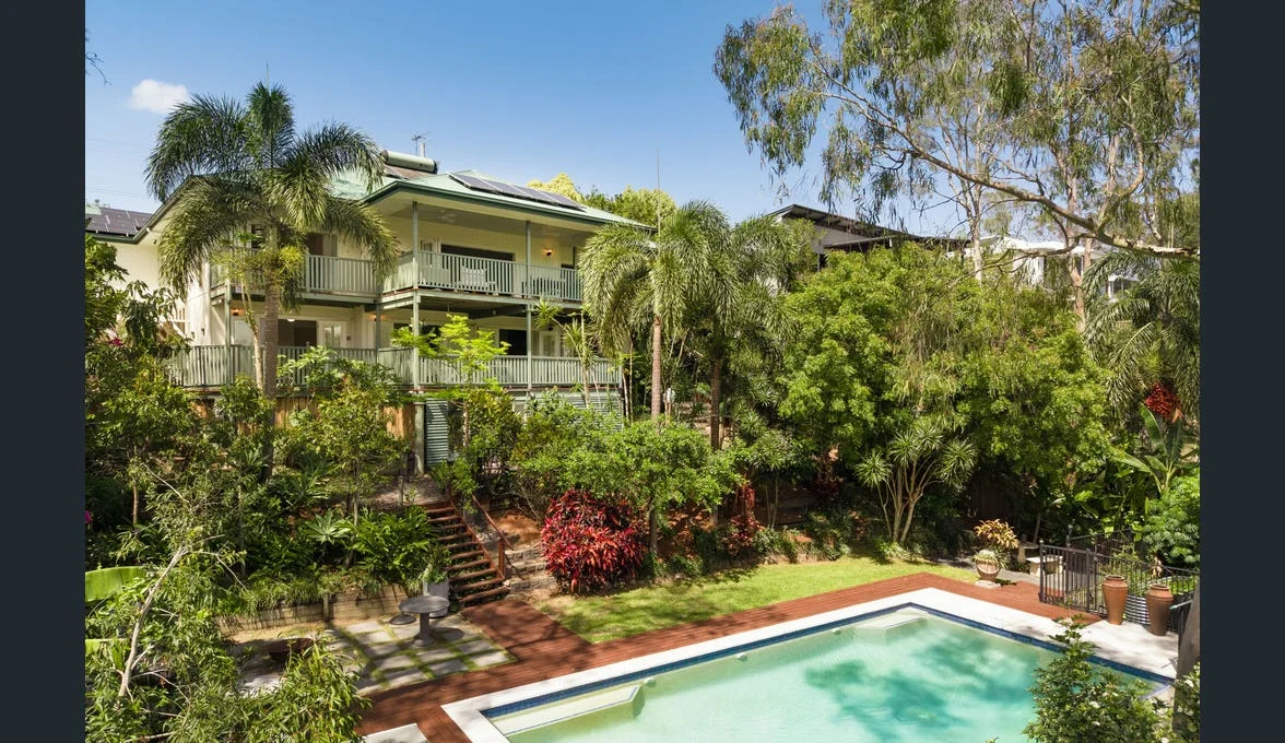 15 Gem Rd, Kenmore QLD 4069