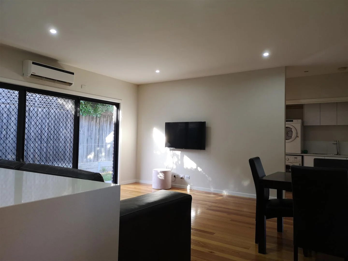 Additional image 5 of 2/35 Cartwright Street, Oak Park VIC 3046