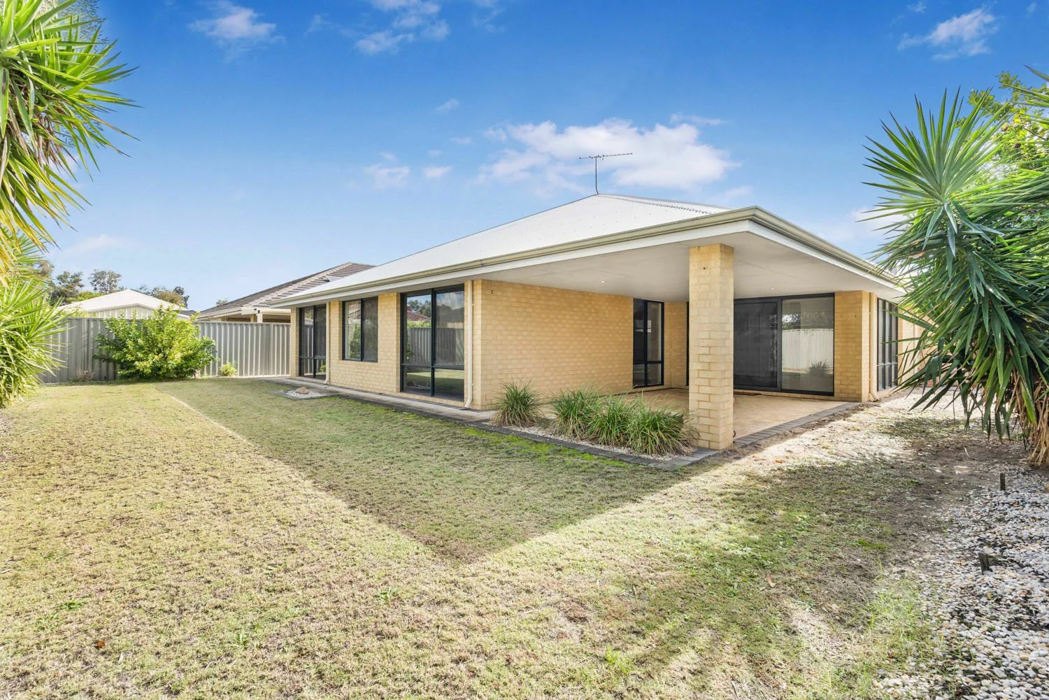 Additional image 23 of 14 Kalinda Pass, Piara Waters WA 6112