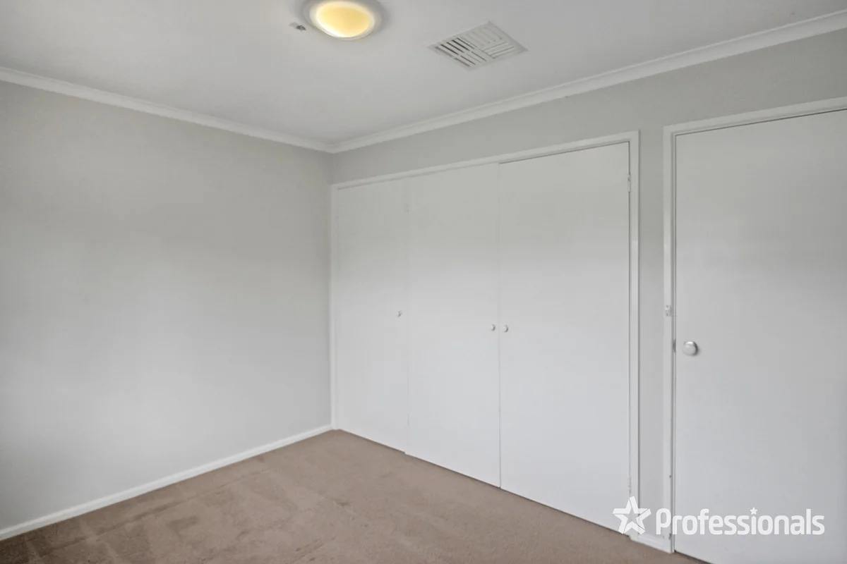 Additional image 11 of 6 Nandina Avenue, Lake Albert NSW 2650