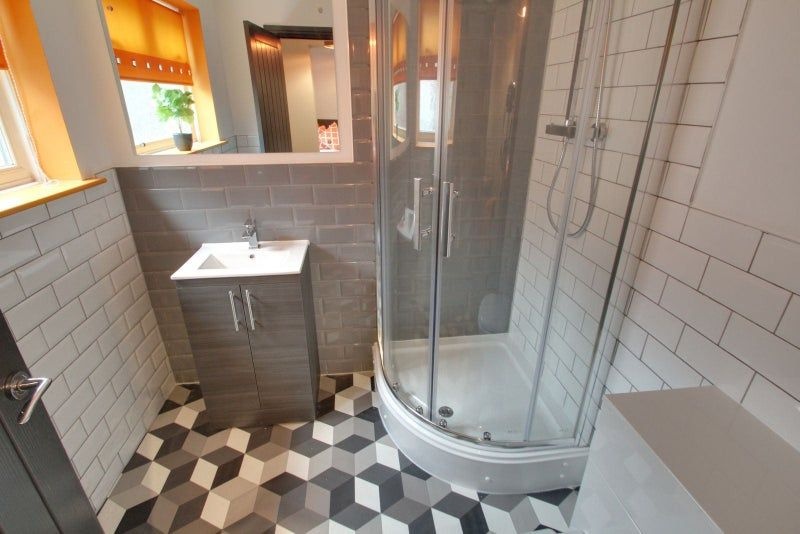 Room in a Shared House, Danvers Road, LE3, N1 7GU photo 5