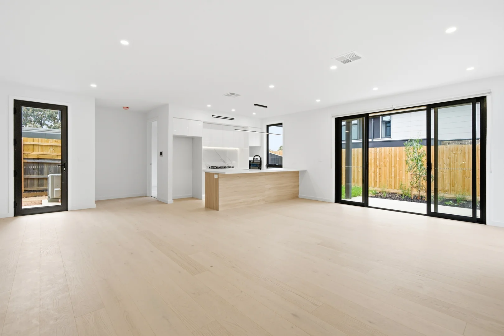 Additional image 4 of 8/56 Kathryn Rd, Knoxfield VIC 3180