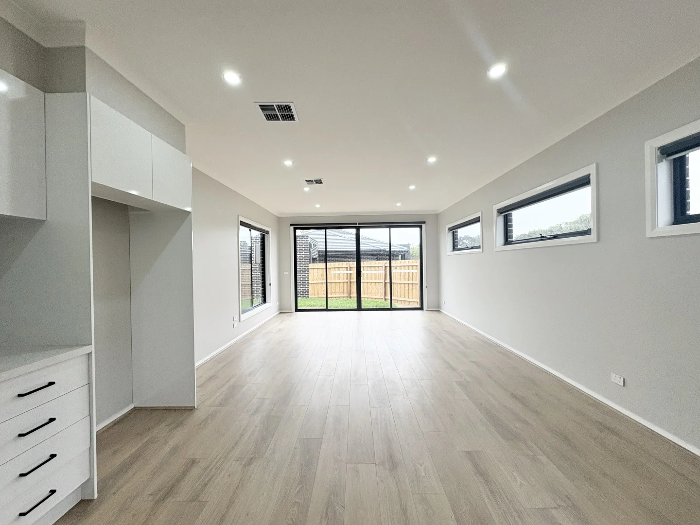 Additional image 2 of 2/47 Rennie Street, Lara VIC 3212