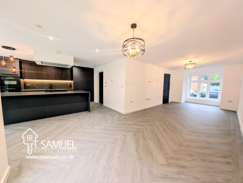 Additional image 92 of 5 bed detached house for saleThe Oaks, Trem Y Dyffryn, Mountain Ash CF45