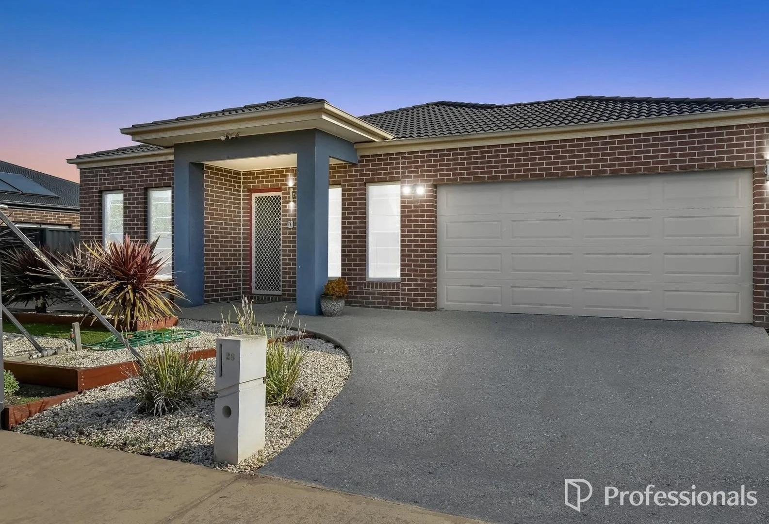 28 Rivoli Close, Fraser Rise VIC 3336