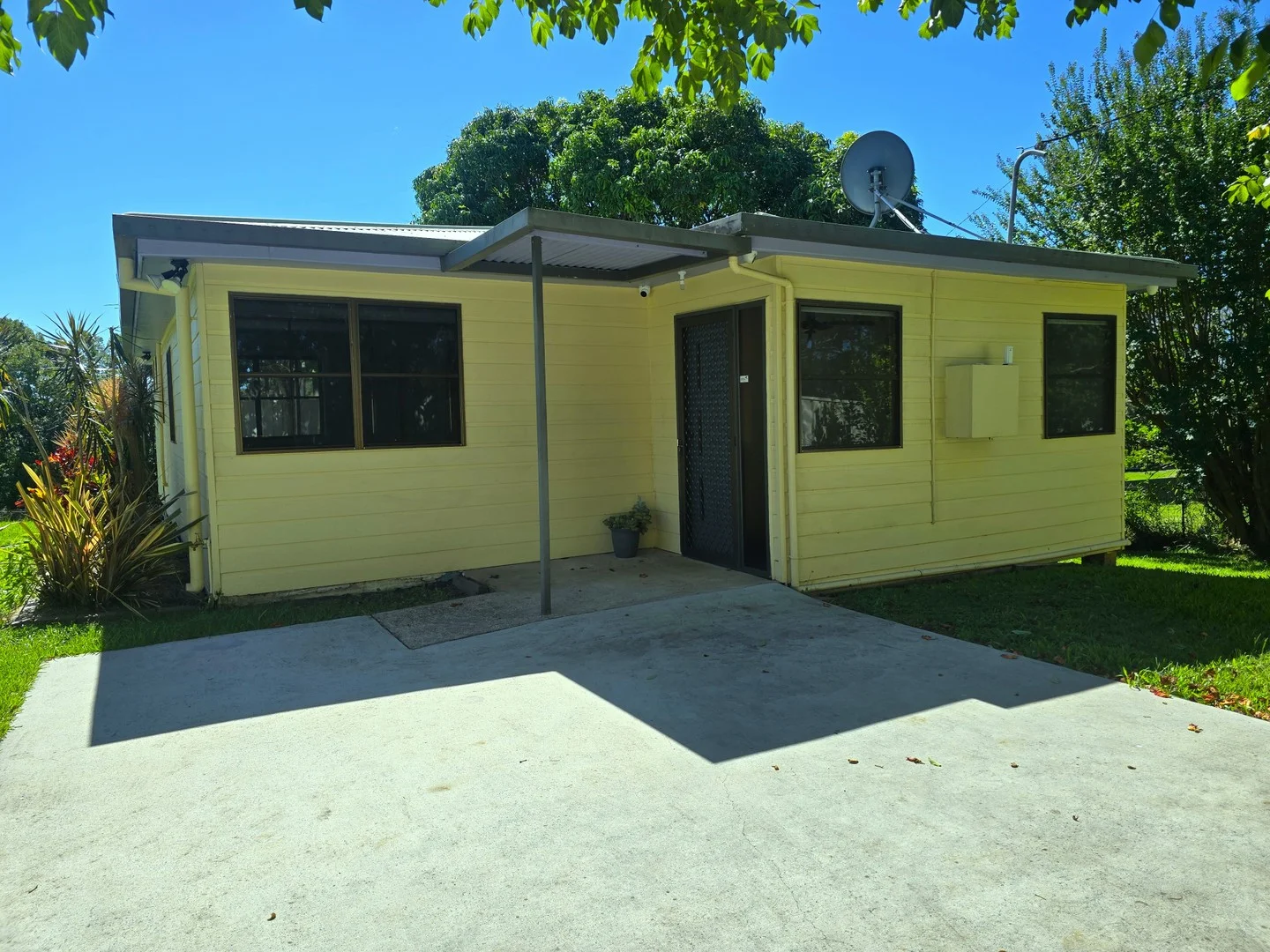 11 Reid Street, Macksville NSW 2447