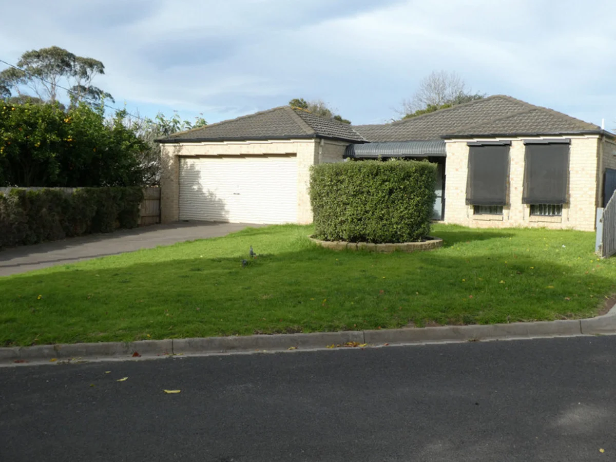 4 Blanks Court, Wurruk VIC 3850
