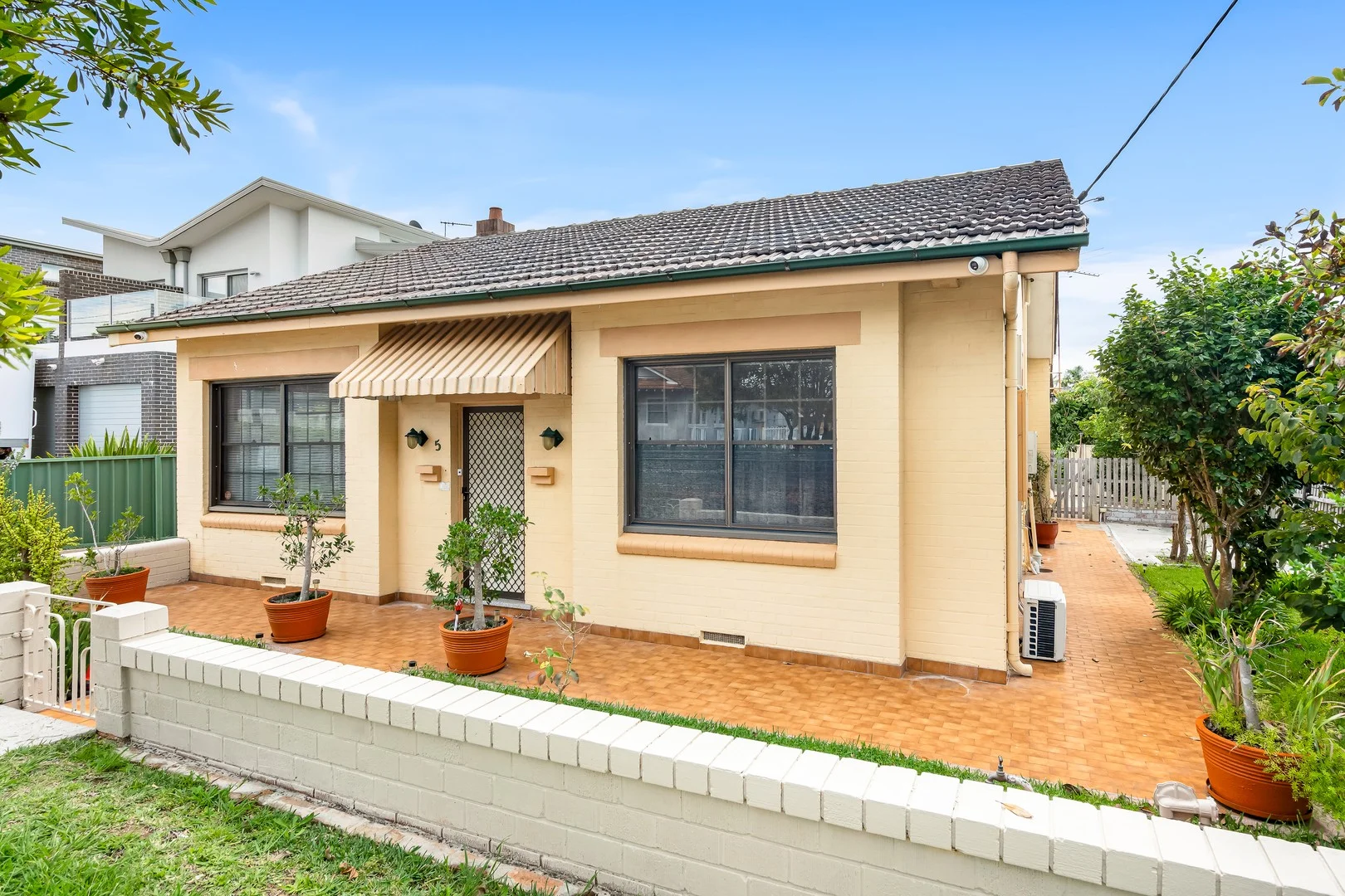5 Baringa Road, Earlwood NSW 2206