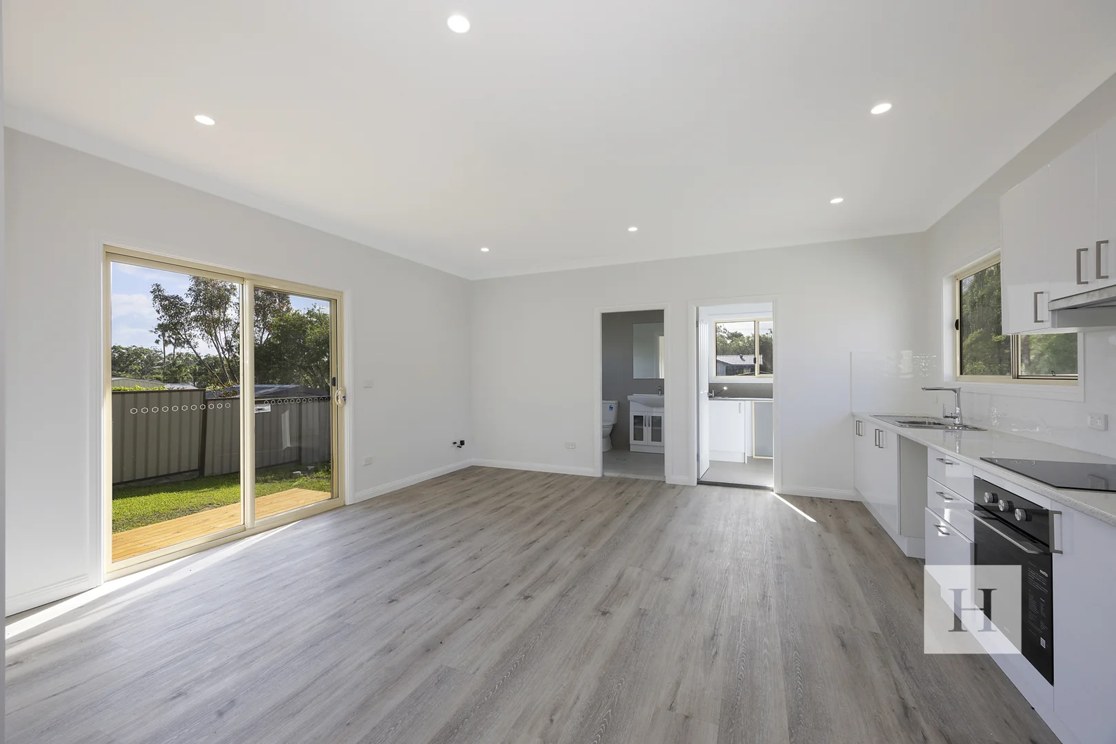 60a Perouse Ave, San Remo NSW 2262 photo 3