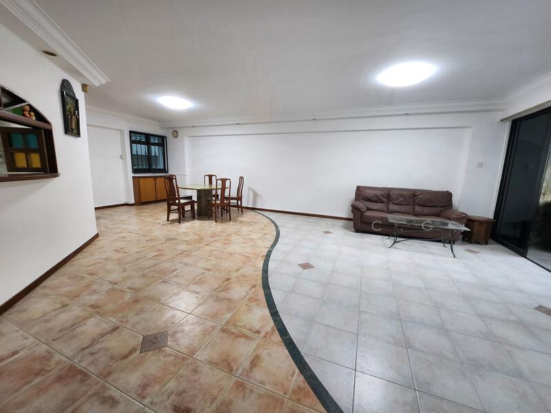 687 Jurong West Central 1 photo 3