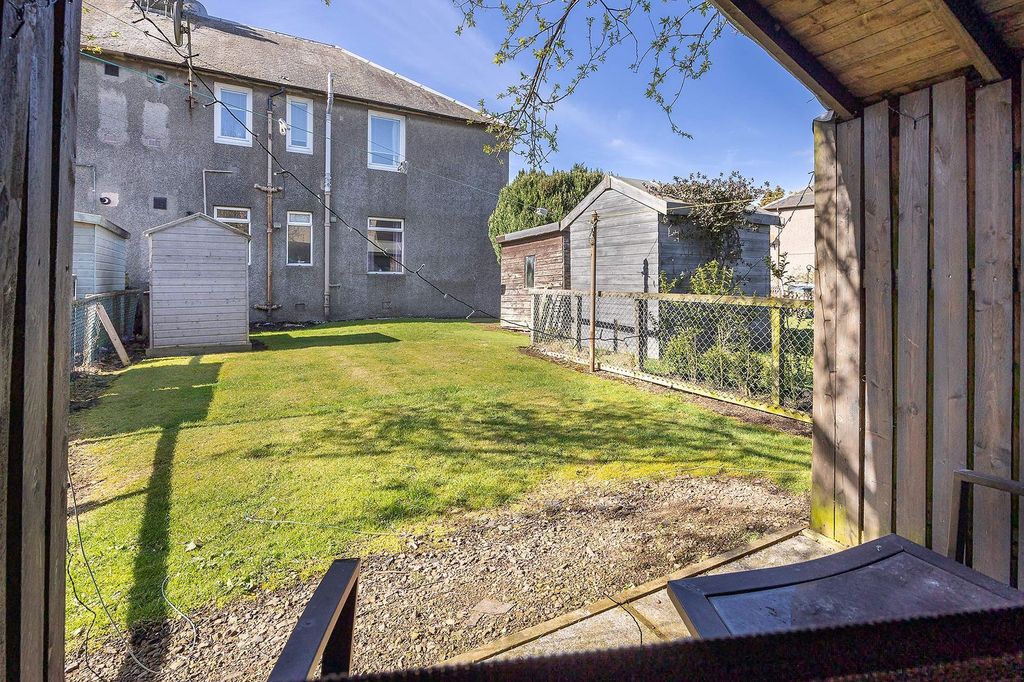 Additional image 15 of 2 bed flat for salePreston Road, Linlithgow EH49