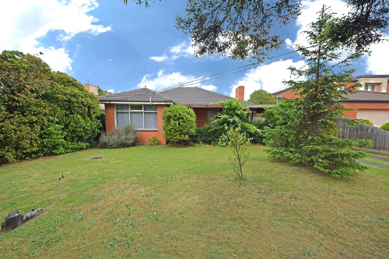26 Folkestone Road, Glen Waverley VIC 3150