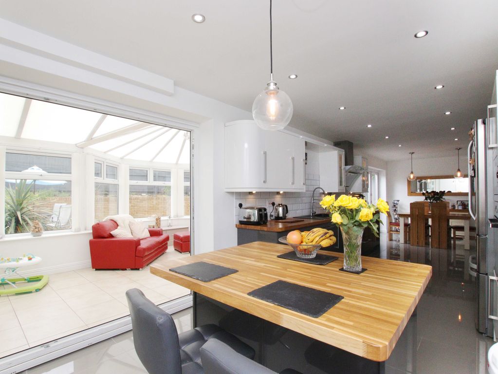 Additional image 5 of 5 bed detached house for saleGraig Y Mynydd, Tonyrefail CF39