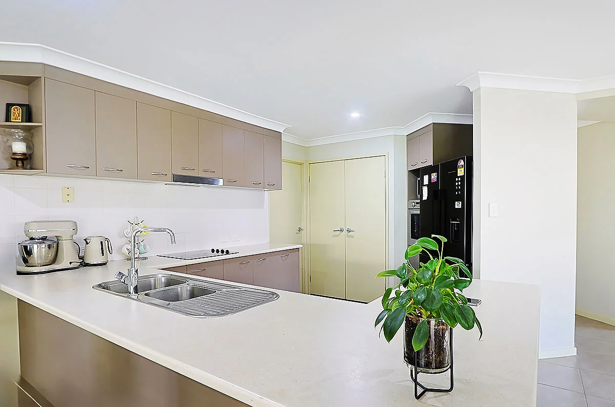 Additional image 3 of 28 Brushwood Circuit, Forest Lake QLD 4078