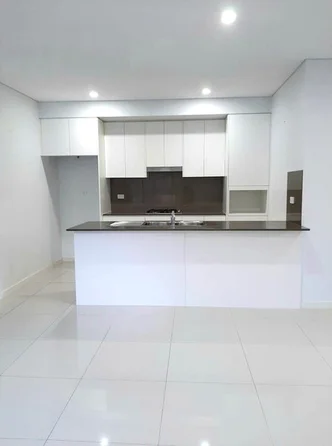 2/271 Dunmore Street, Pendle Hill NSW 2145