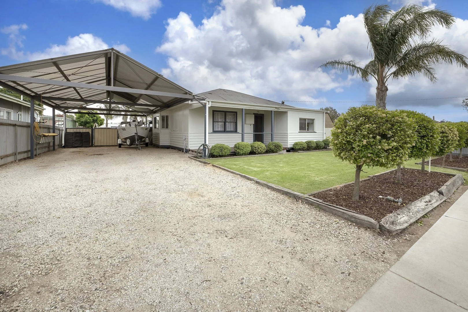 64 Murlong Street, Swan Hill VIC 3585