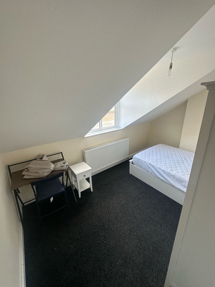 Additional image 16 of Room in a Shared House, Carlyle Road, CB4, N1 7GU