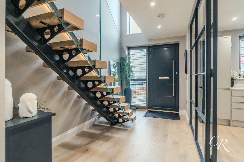 Additional image 20 of 3 bed end terrace house for saleCarlton Street, Cheltenham GL52
