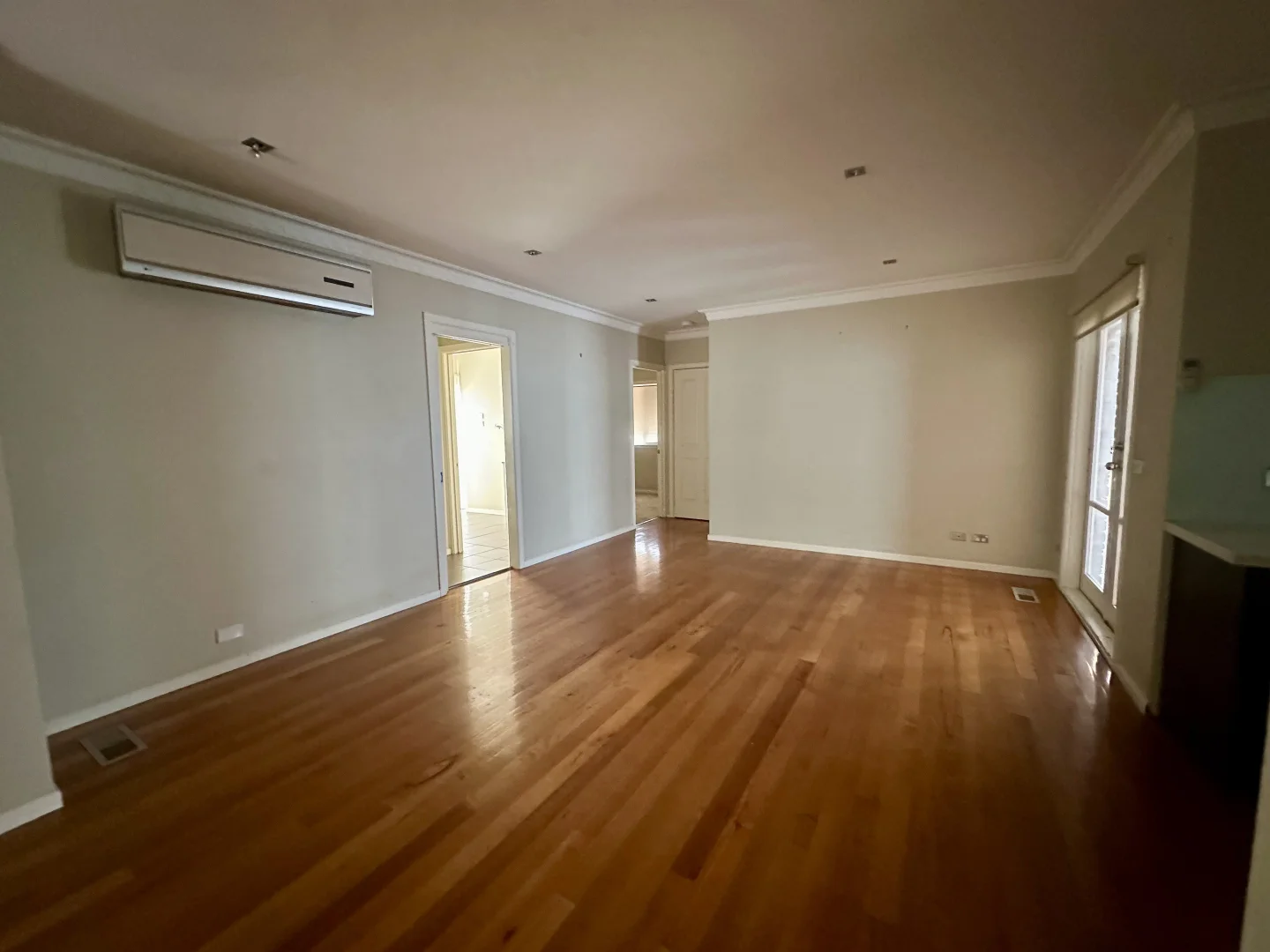 Additional image 4 of 2 Farnham Crescent, Mill Park VIC 3082
