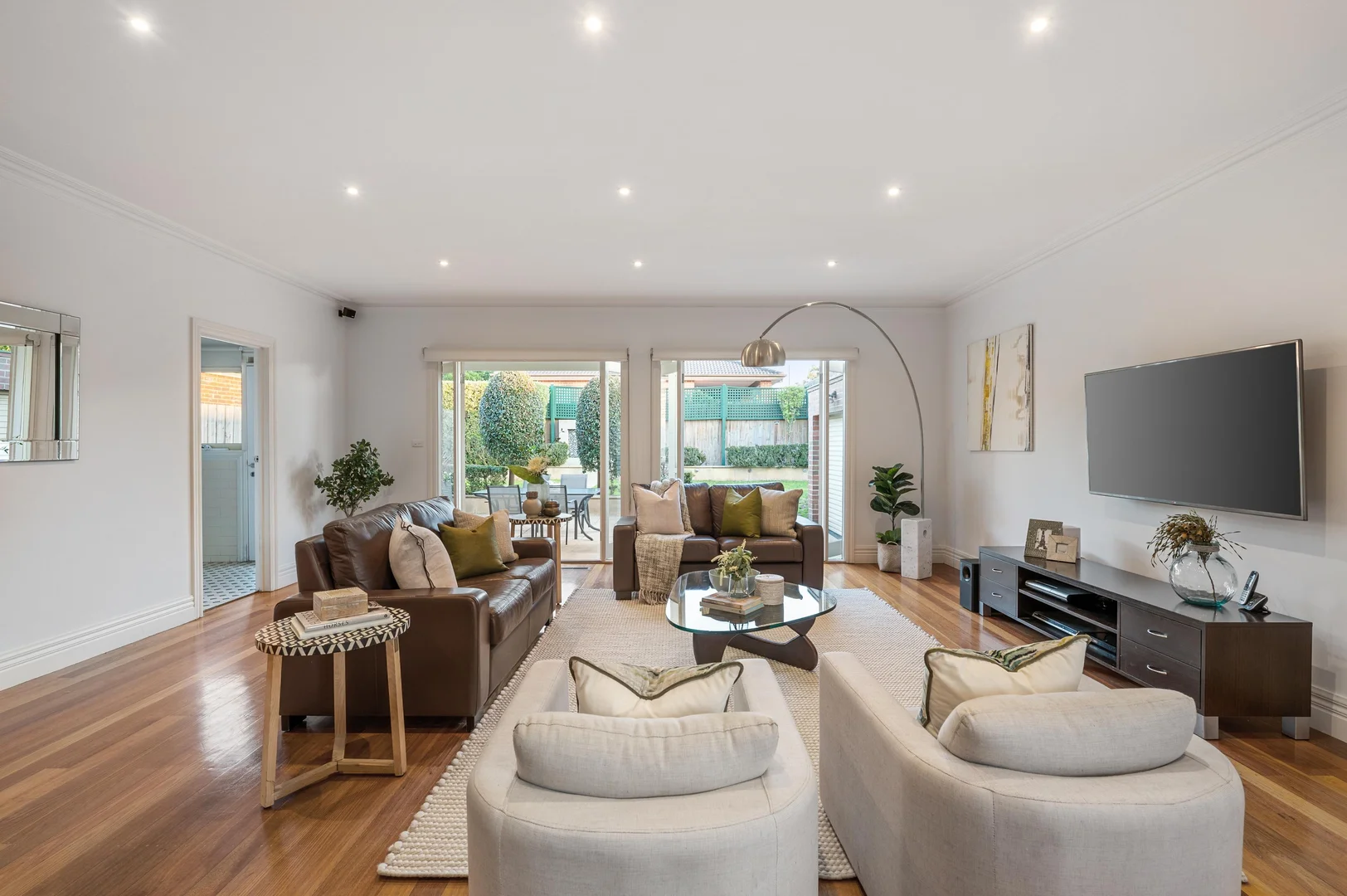 Additional image 2 of 28 Iris Street, Burwood VIC 3125
