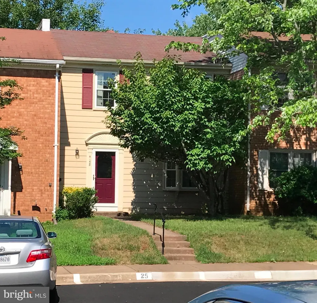 4158 Hamlin Court, Chantilly, VA 20151