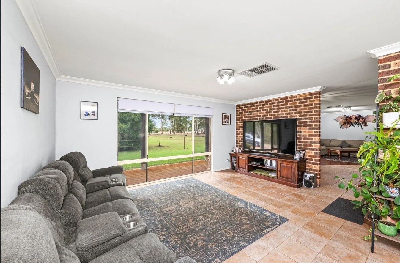 Additional image 3 of Oakford WA 6121