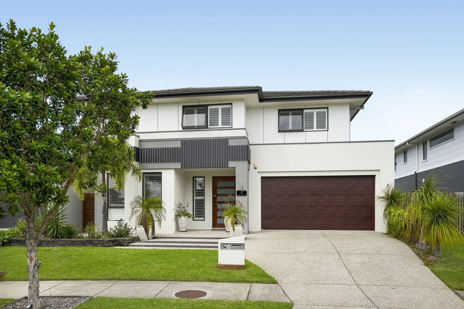 6 Lime St, Helensvale QLD 4212