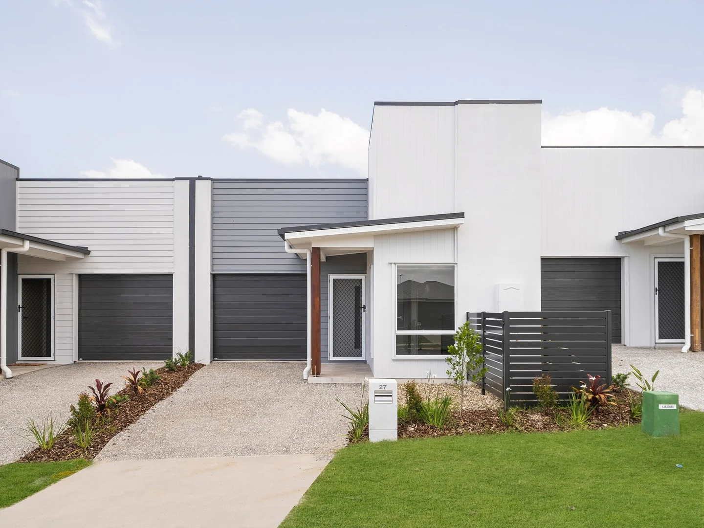 27 Magnetic Street, Morayfield QLD 4506