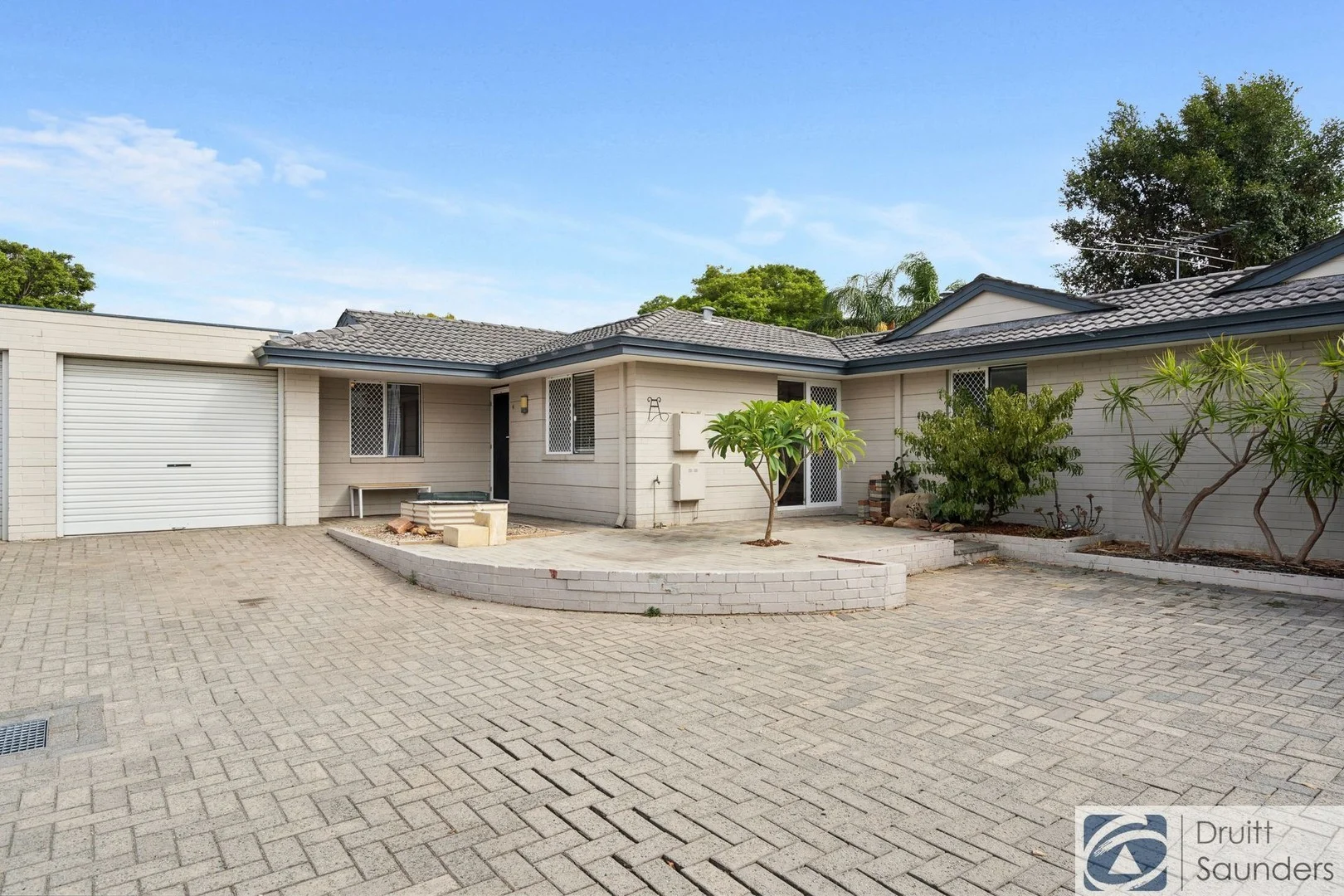4/96 Green Street, Joondanna WA 6060