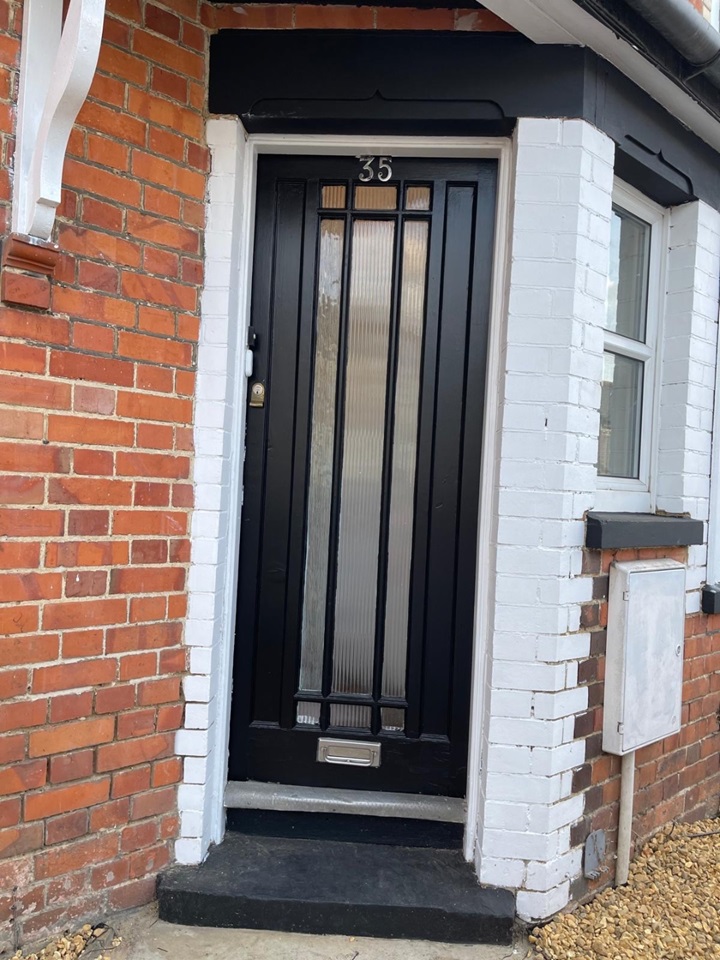 Additional image 13 of 1 Bed Flat, Pitcroft Avenue, RG6, N1 7GU