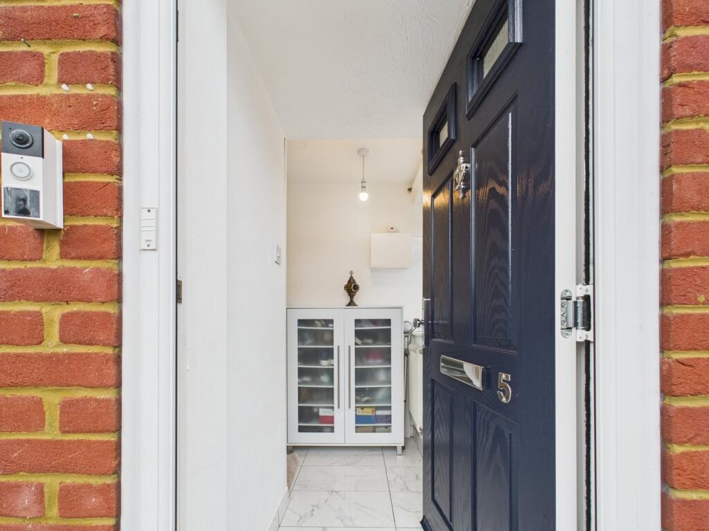 Additional image 10 of 2 Bed Maisonette, Mason Street, RG1, N1 7GU