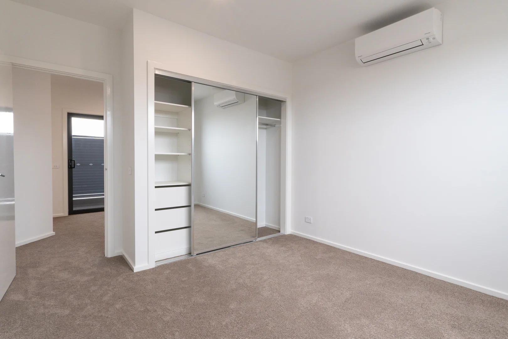 Additional image 5 of 2/8 Prince Street, Springvale VIC 3171