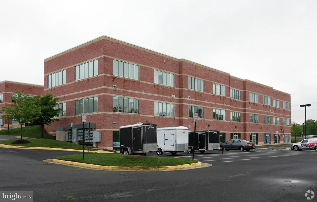 14641 Lee Highway Unit 205, Centreville, VA 20121