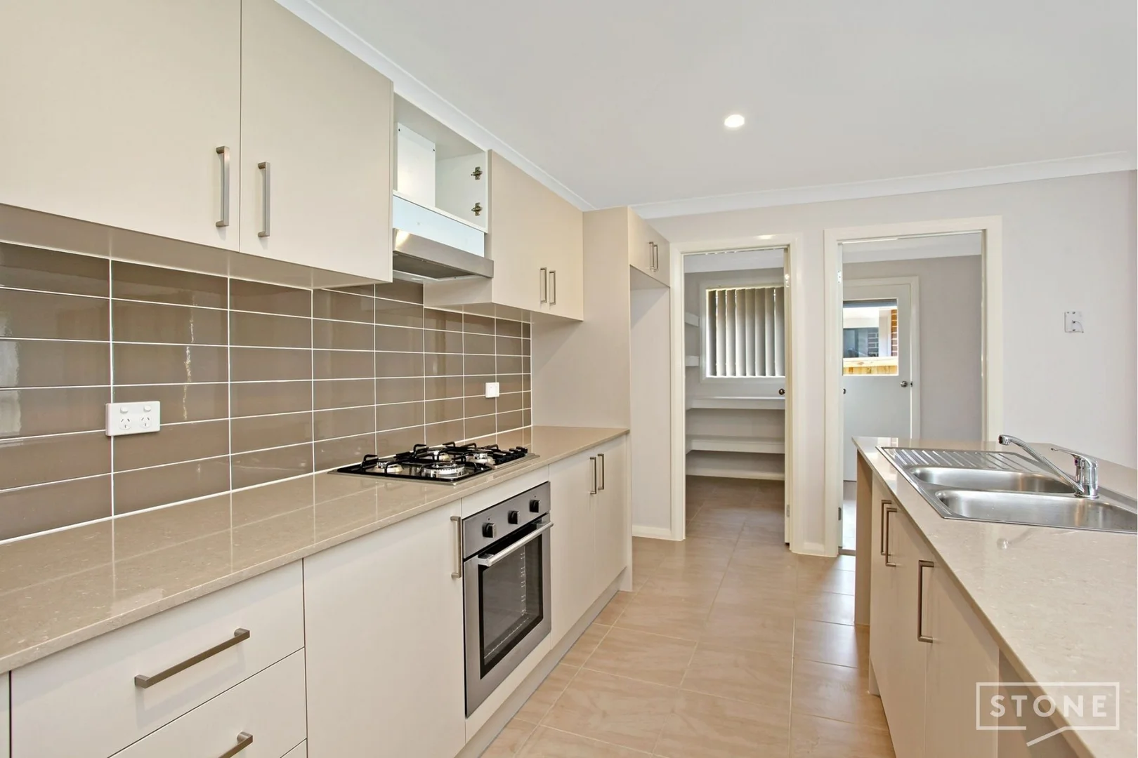 22 Victory Road, Colebee NSW 2761 photo 2