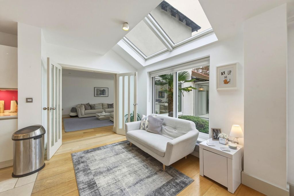 Additional image 10 of 7 bed detached house for saleDovedale Road, West Bridgford, Nottingham NG2