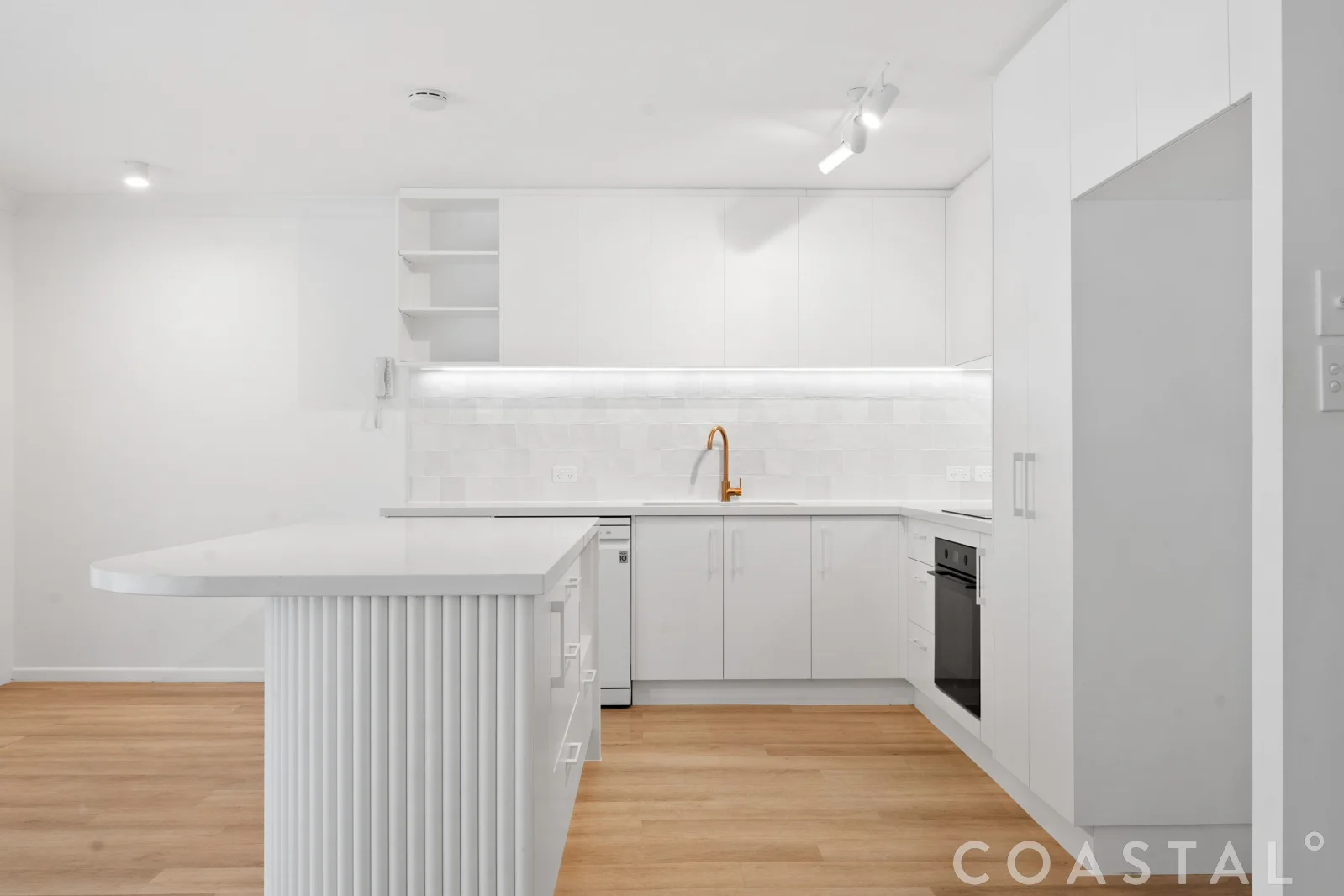 Additional image 2 of 2/98 Seagull Avenue, Mermaid Beach QLD 4218