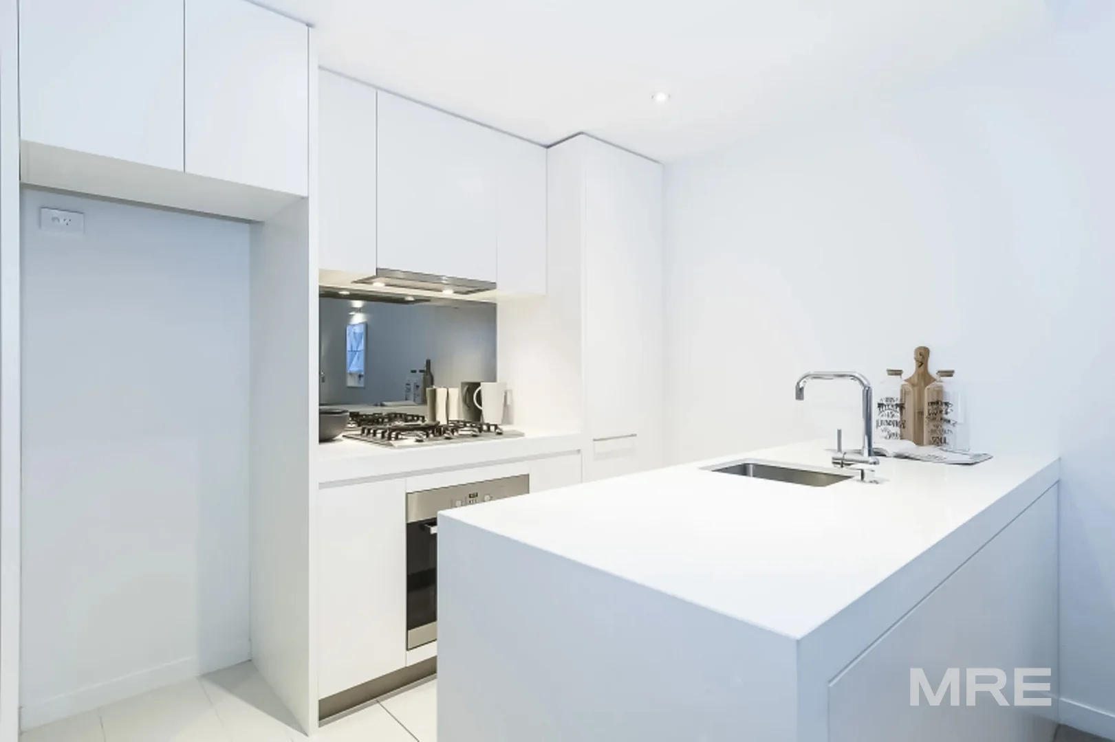 Additional image 6 of 906/108 Flinders Street, Melbourne VIC 3000