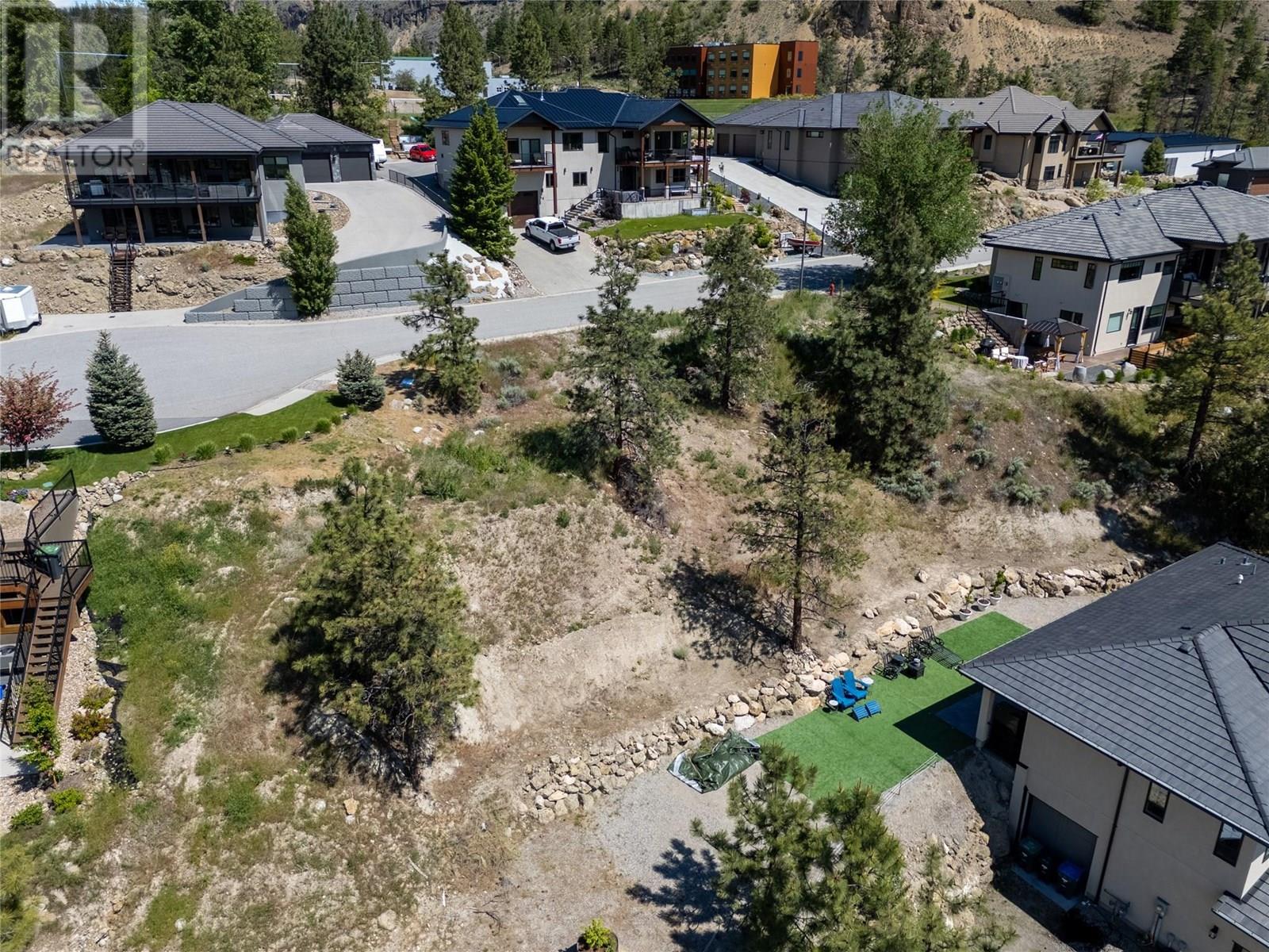 Additional image 2 of 6709 Victoria Road South, Summerland, BC, V0H1Z2