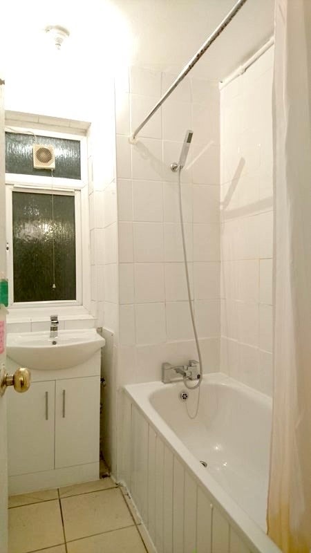 Room in a Shared House, Stepney Green, E1, N1 7GU photo 3