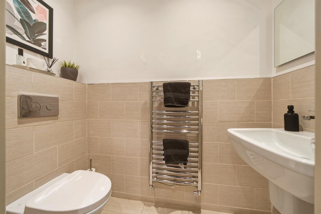 Additional image 22 of 7 bed detached house for saleDovedale Road, West Bridgford, Nottingham NG2