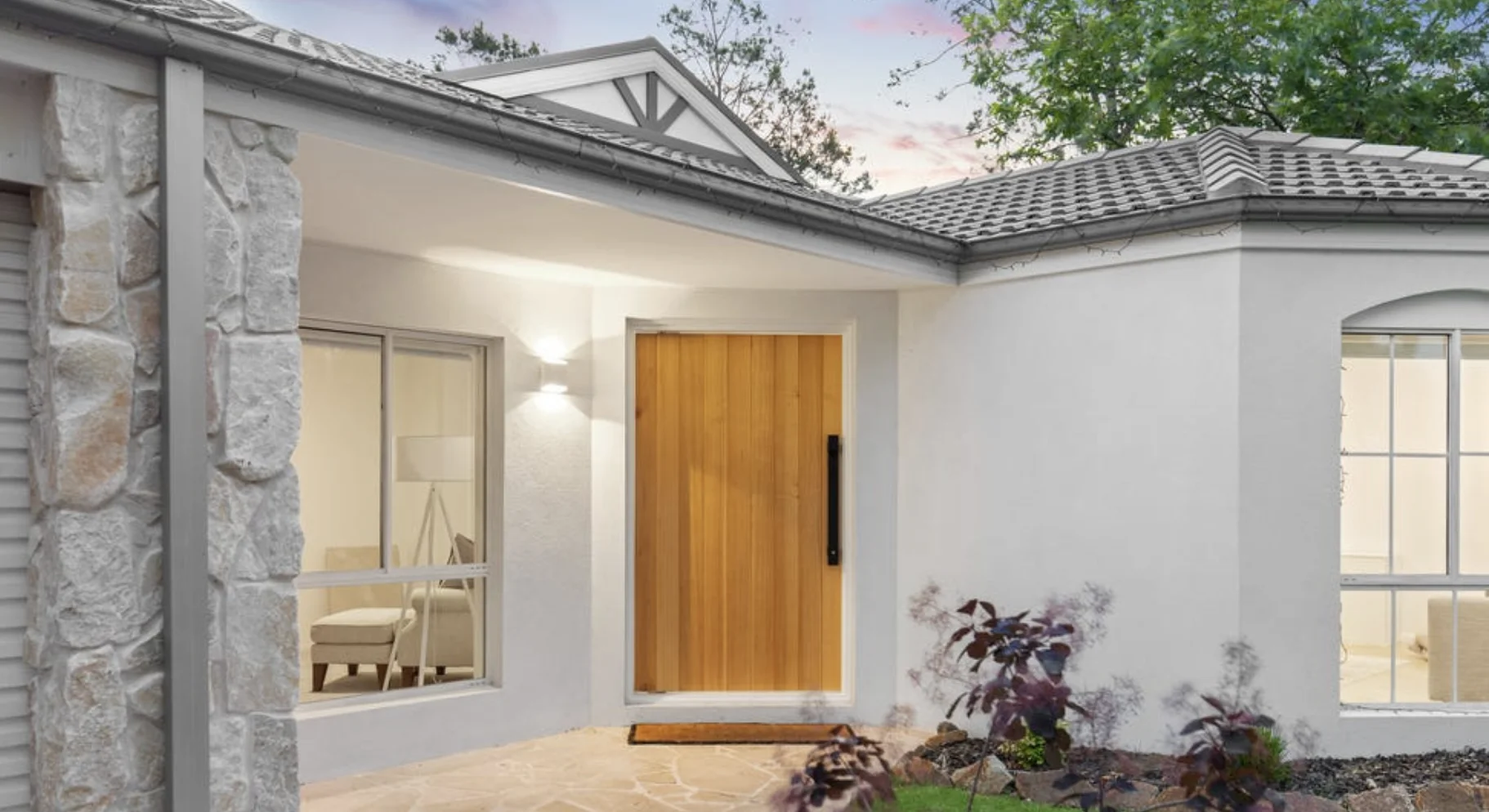 Additional image 2 of 10 Manor House Dr, Mornington VIC 3931