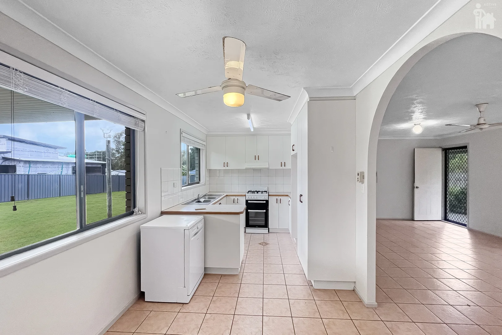 Additional image 4 of 26A Hughes Road, Urangan QLD 4655