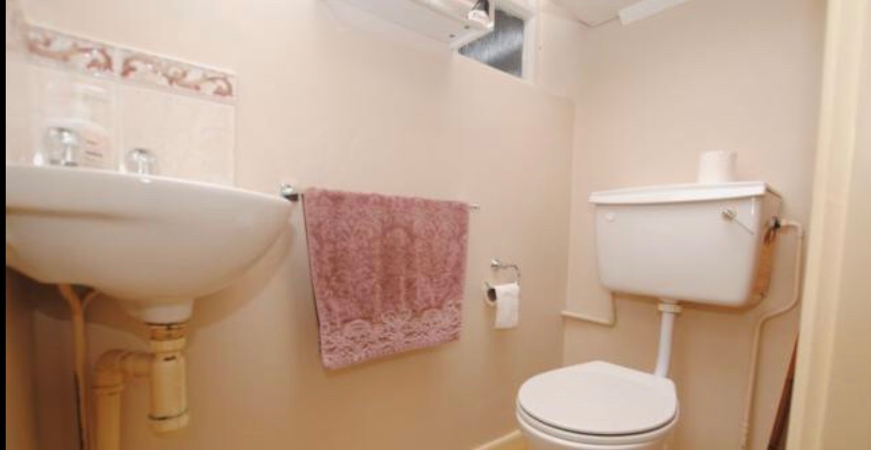 Additional image 3 of Room in a Shared House, Hillside Avenue, SO18, N1 7GU