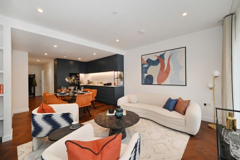 Brent Cross Town NW2, New home