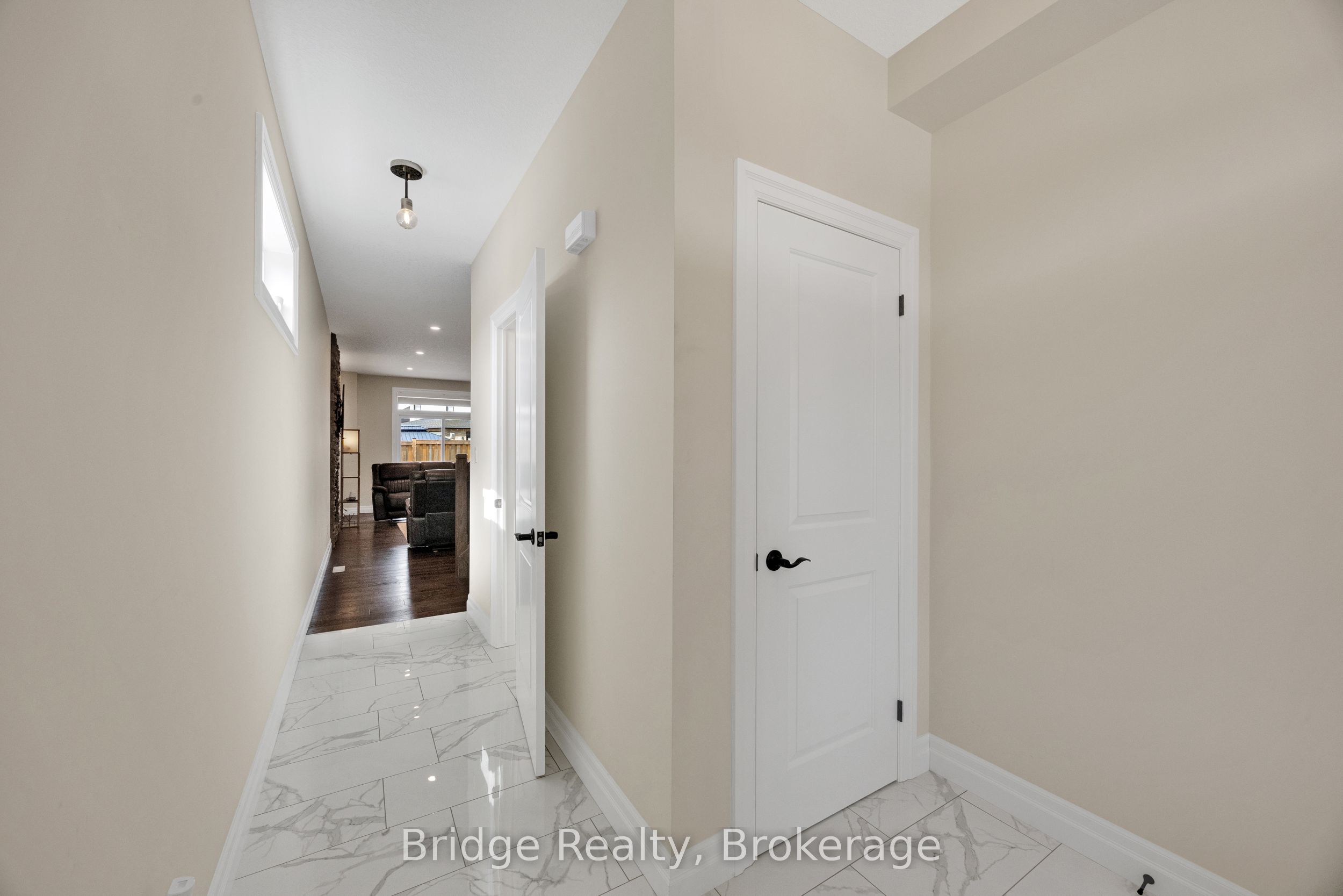 Additional image 5 of 256 Tamarack Boulevard, Woodstock, ON, N4S 0E2