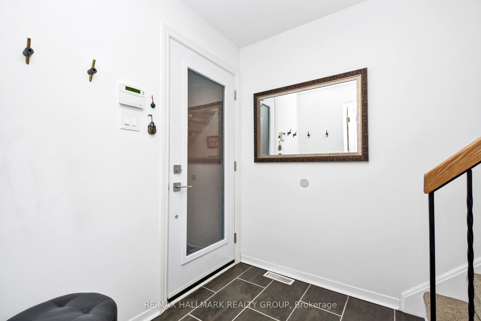Additional image 3 of 256 Bruyere Street, Ottawa, ON, K1N 5E6
