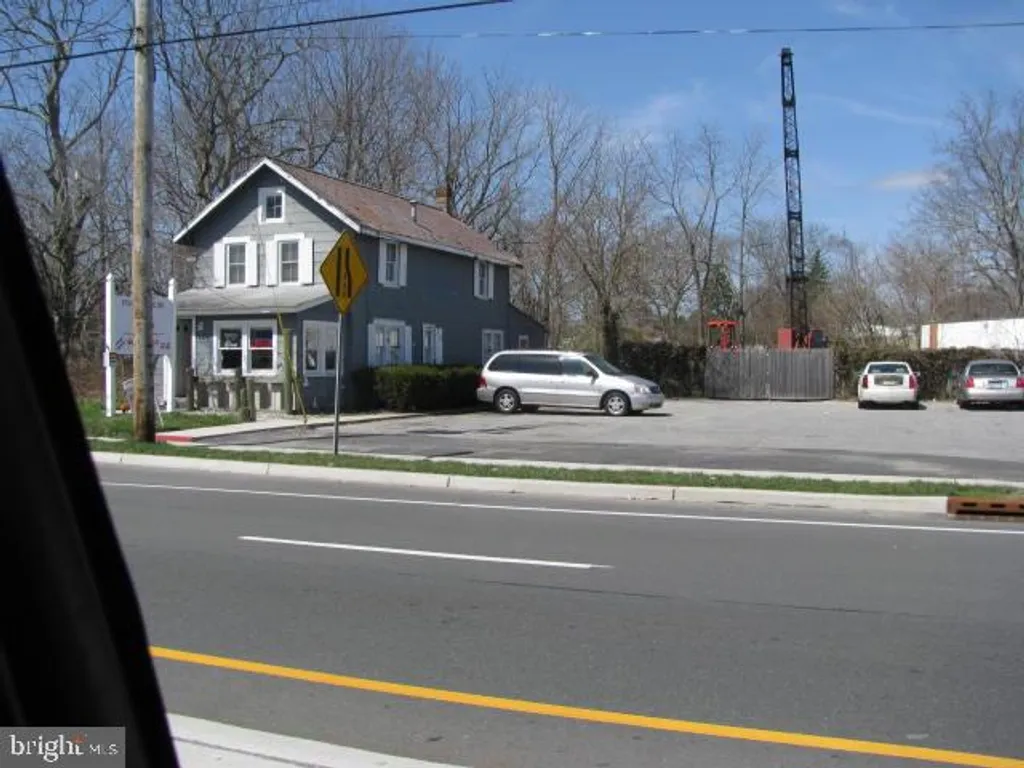 112 Main Street S, Forked River, NJ 08731