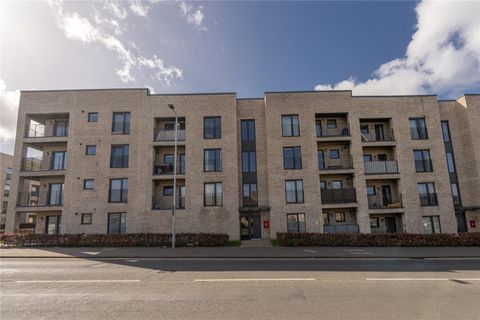 Broomhouse Road, Edinburgh EH11