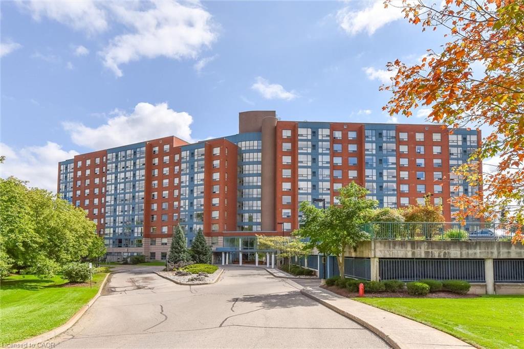 612-55 Blue Springs Drive, Waterloo, ON, N2J 4T3