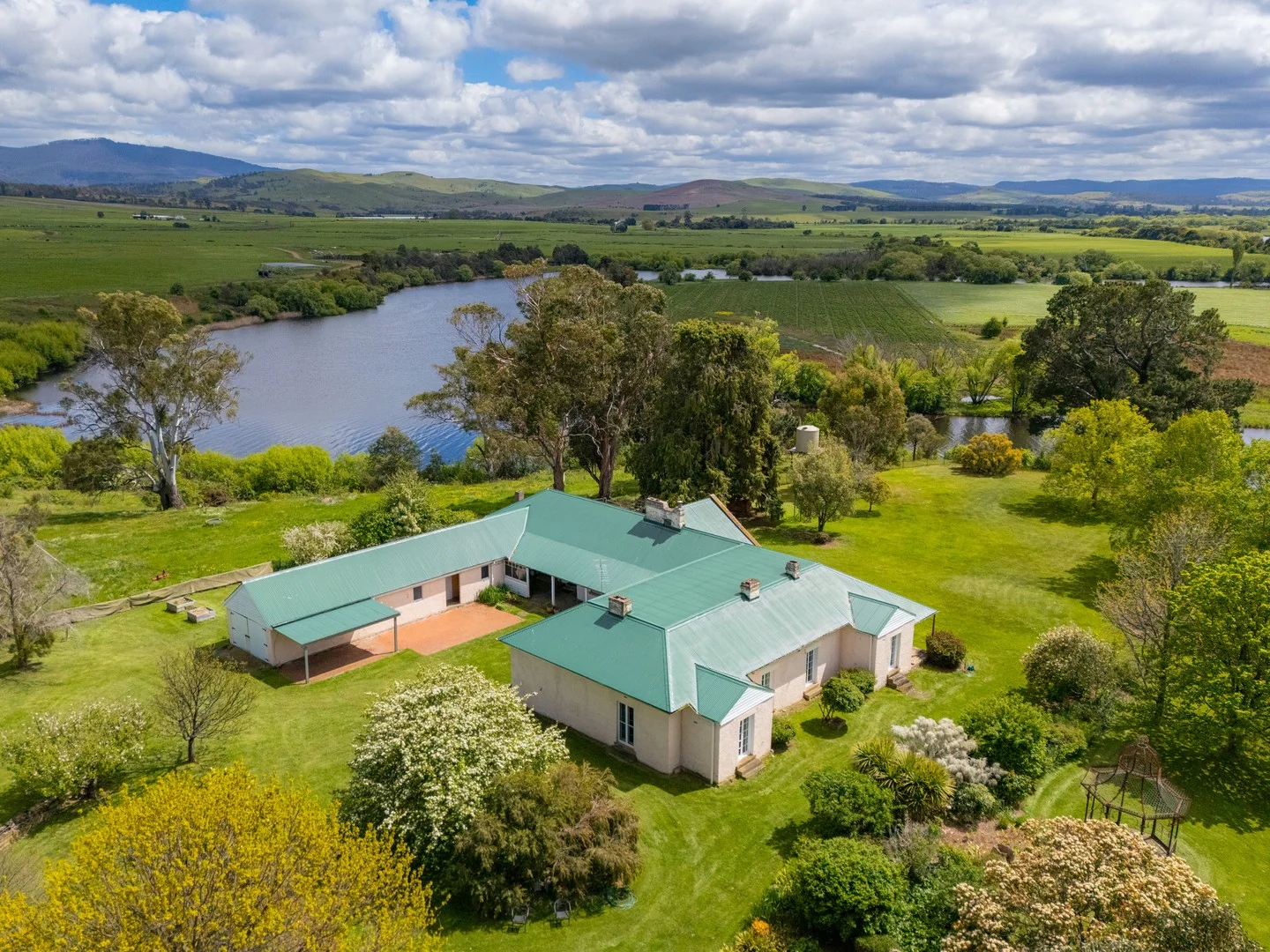 2071 Ellendale Road, Ouse TAS 7140 photo 3
